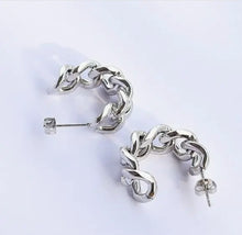 Load image into Gallery viewer, Lennyx Earrings